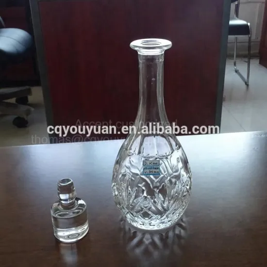 900ml Long Neck Engrave Whiskey Decanter Glass Bottle With Cork Lids