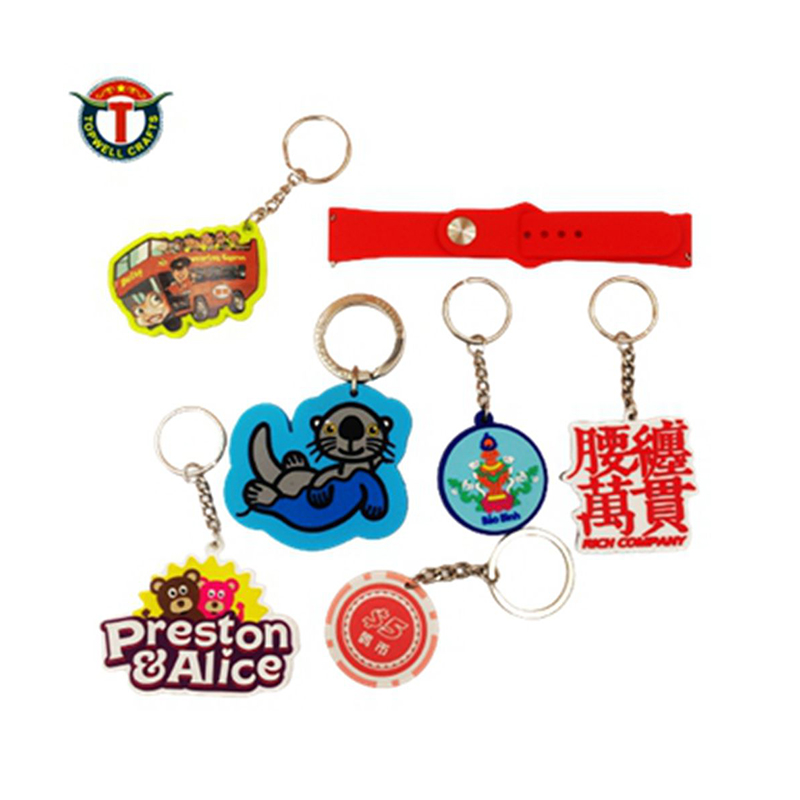 712PVC keychain (10)