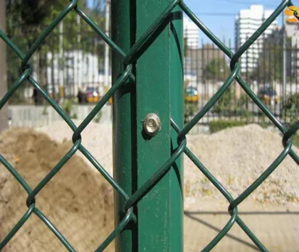 Cerca Principal de la Alambrada de la Privacidad con Listones Blancos para Cercado