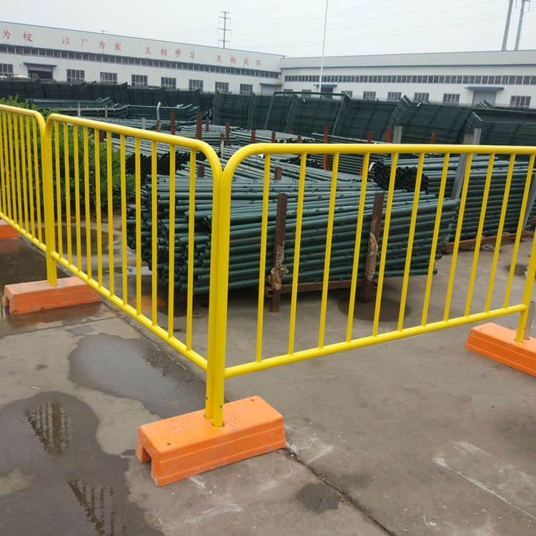 USA crowd control barricades concert barrier fence