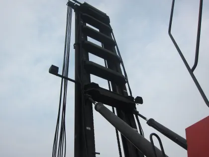 used kalmar container reach stacker DCE80-45E7