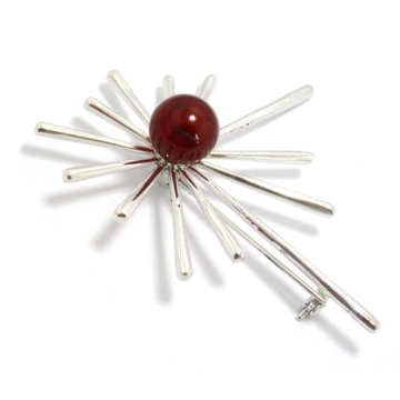 brooch