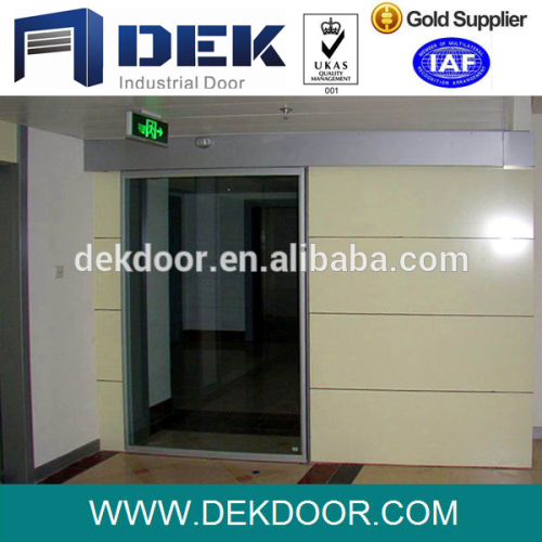 Steel sliding door for warehouse