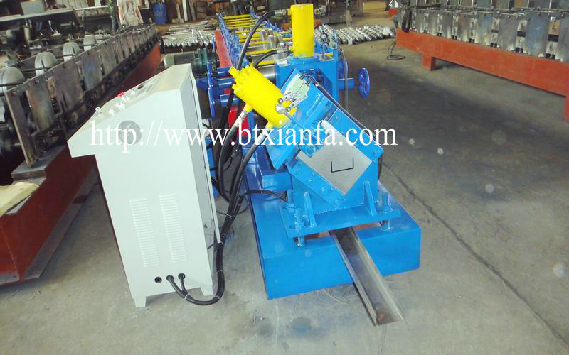 Galvanized Steel U Purlin Roll Forming Machine