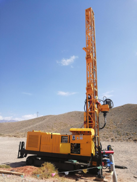Sirkulasi terbalik rig pengeboran crawler permukaan untuk dijual
