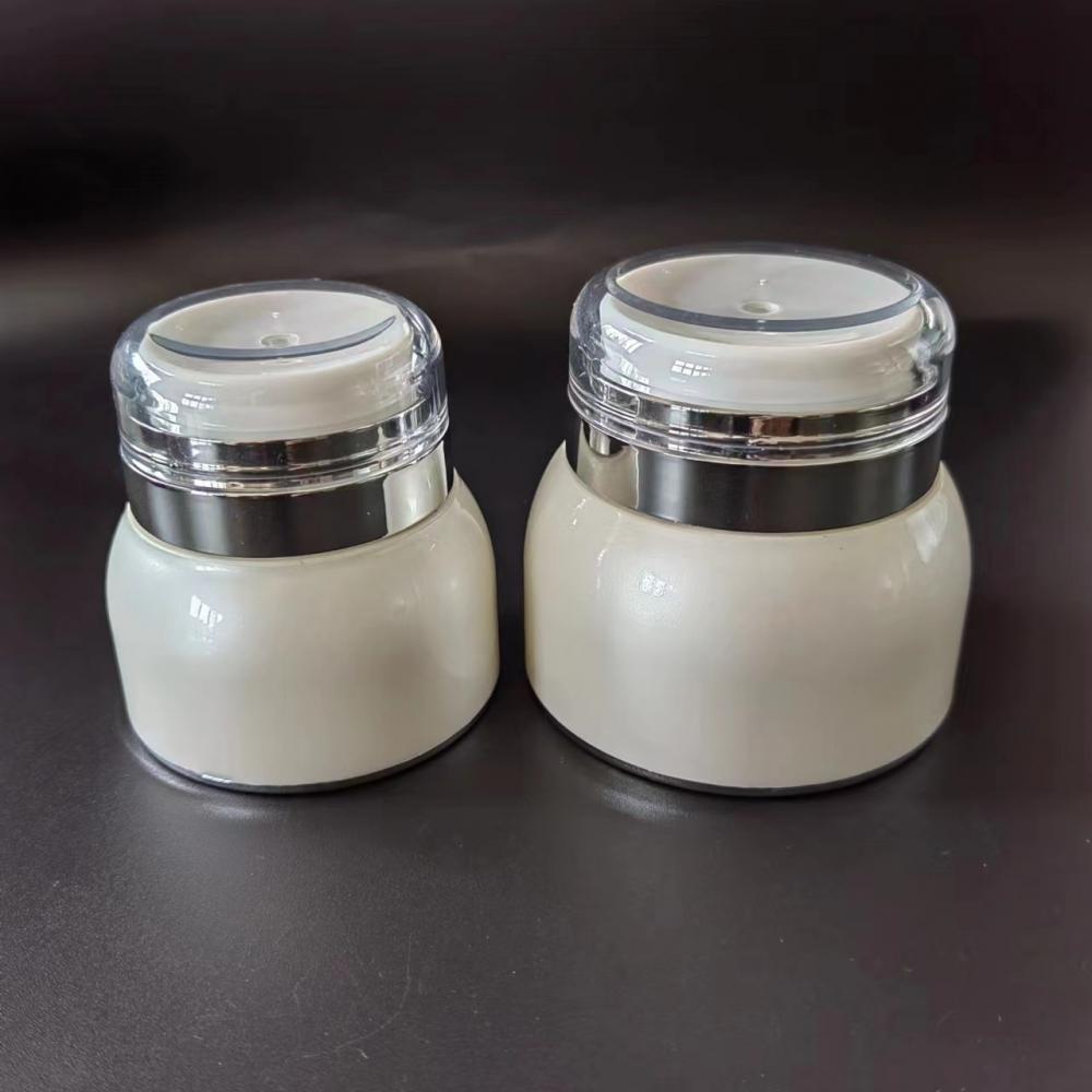  Arcylic Cream Airless Jar 30G