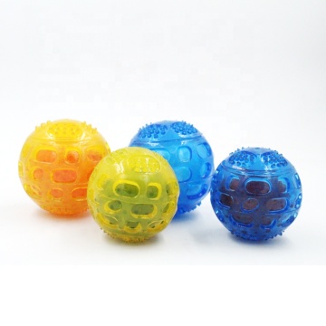 Dog Chew Toy Toothbrush Coolable Squeaky 6.5cm Ball Teeth Cleaning Dogs Teether Cooling Summer Chew Toys
