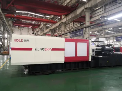Plastic auto parts production machine