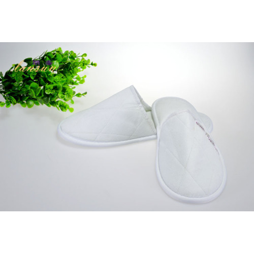 Non Woven Embossed Disposable Slippers