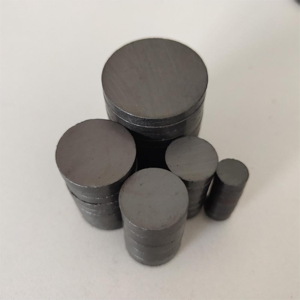 Ferrite Magnet Disc 2 Jpg