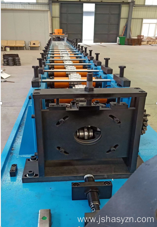 High-productivity rack diagonal brace equipment