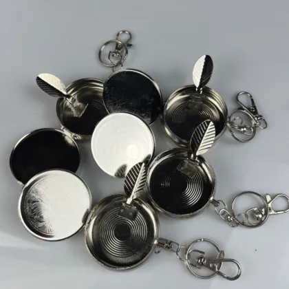 Stainless Steel Mini Portable Ashtray with Cigarette Snuff Device
