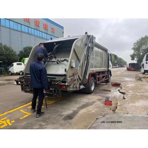 HOWO 4x2 rear loading compressed truck