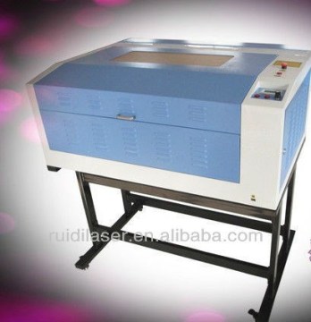 China price laser cutting card computer control RD-6040 mini co2 laser engraving cutting machine desktop laser cutter