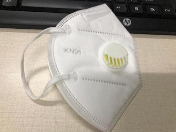 KN95 Disposable Face Mask With Breathing Valve