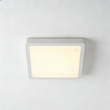 Balanced beam ceiling lamp
