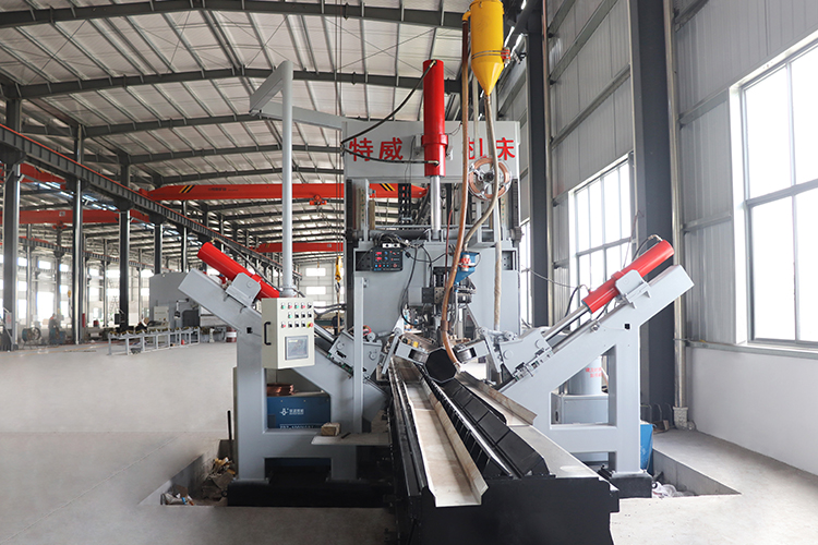 Automatic Welding And Seaming Integrated Machine