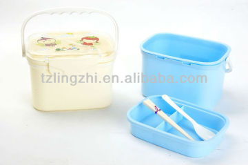 Portable Plastic Lunch Box with Compartments