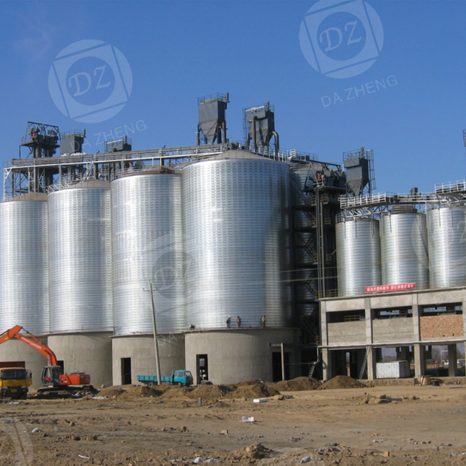 Large steel plate silo for mining