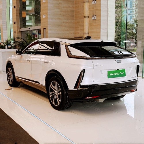 Cadillac Lyriq for medium to large vehicles