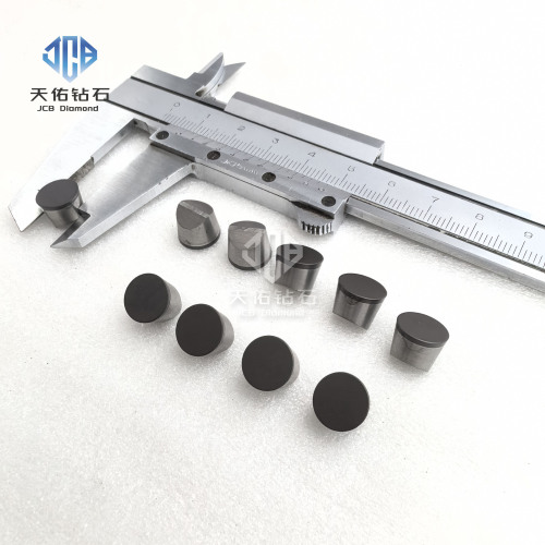 極限のダウンホール条件に対応する高度な PDC カッター