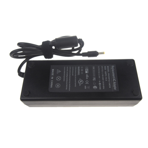 24V / 5A AC-adapter voor laptoplader met 5,5 * 2,5 mm