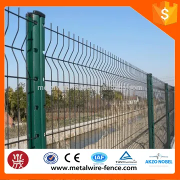 High visibility High quality Hot selling 3D bend wire mesh Fence in China