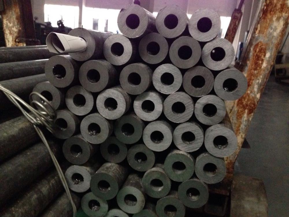 Seamless Steel Tubes,Seamless Carbon Steel Tube,Oil Cylinder Steel Tube,Precision Seamless Steel Tube,Hydraulic Cylinder Steel Tube