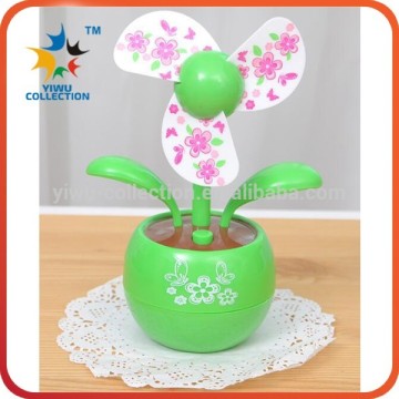 Battery Operated indoor usage snail shape mini handheld battery operated pocket fan