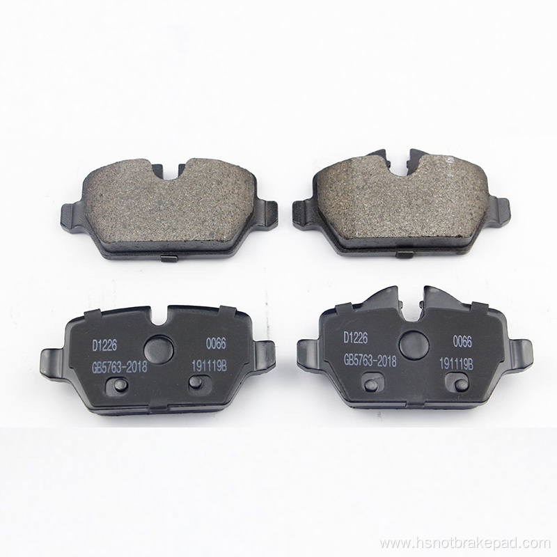 D1226High Quality BMW E87 Rear Ceramic Brake Pads