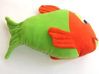 2014 new design fish shaped pillow