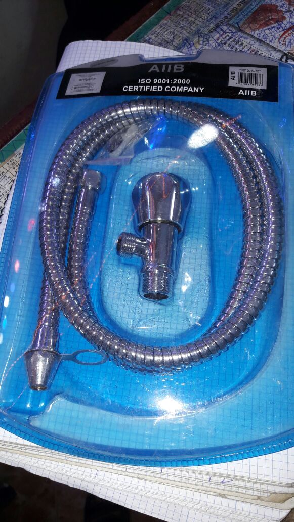 욕실 PVC 방폭 호스 REACH 인증서가있는 휴대용 유연한 화장실 배관 샤워 호스