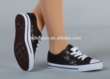 D016001 Dttrol wholesale new model sequins canvas shoes women
