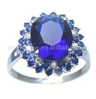 925 sterling silver ring with CZ stone setting