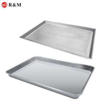 Large Aluminum Commercial Baking Trays and Rectangular Cake Pans