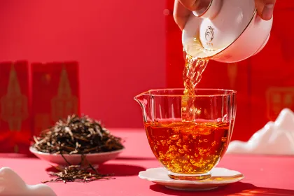 Phoenix Feather Premium Bud Tea