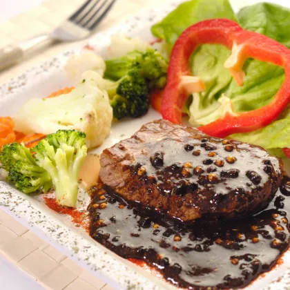 High-Quality Dried Black Pepper: The Ultimate Spicy Addition