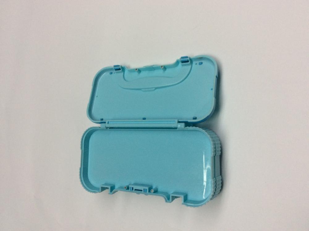 Caja de lápices portátil de plástico de tres capas
