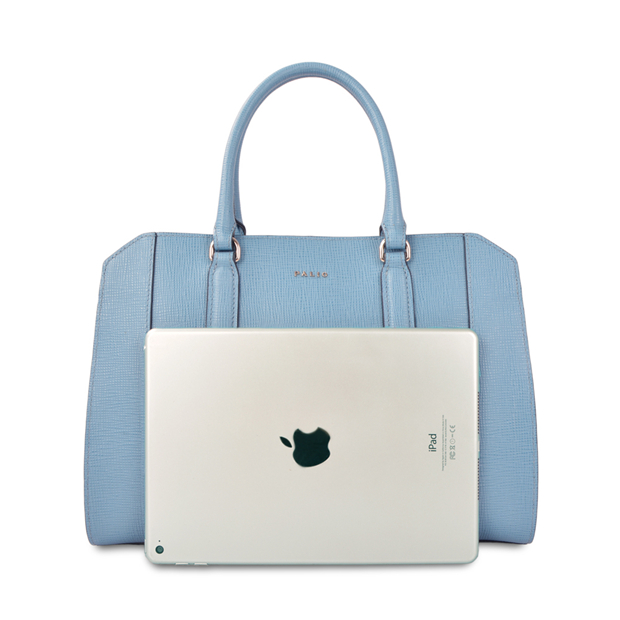 Light blue commuter bag for ladies commuting