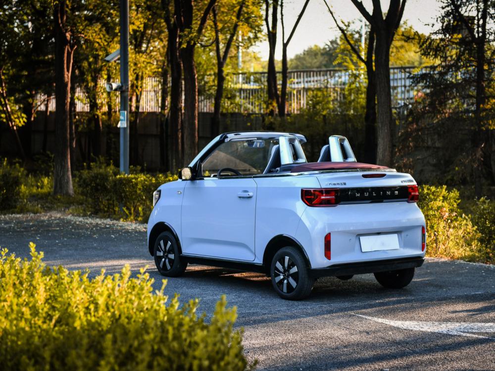 2022 سيارة كهربائية صغيرة صينية ويلنج مصغرة سريعة التحويل EV