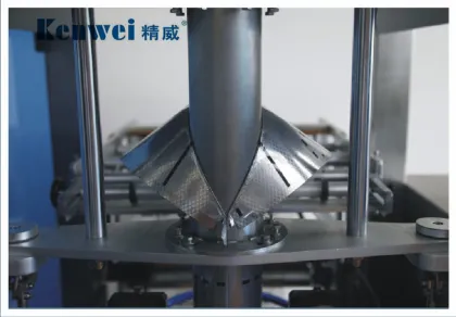 Thermoforming Standard Weighing & Packaging Machine for Candy and Puffy Foods