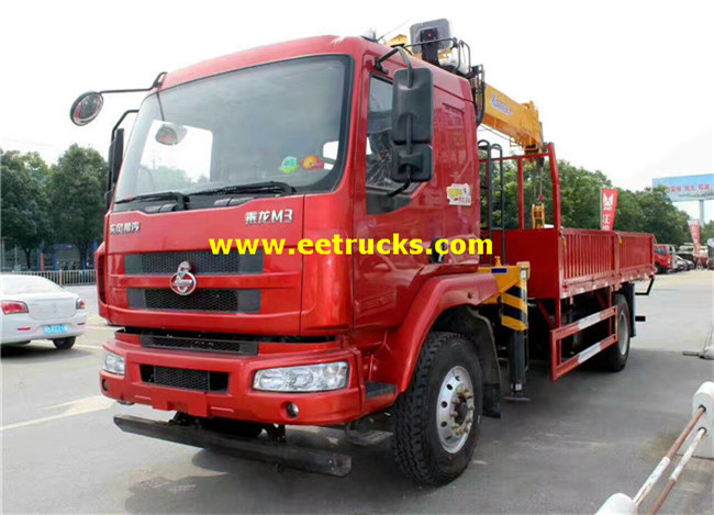 Dongfeng Truck with Cranes