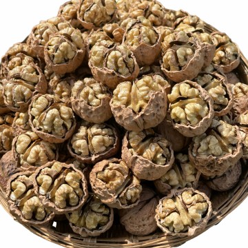 Органические грецкие орехи Дапао из Юньнани