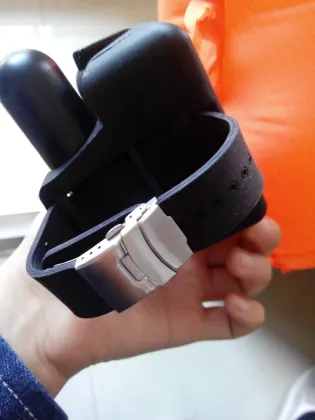 Inflatable Wrist Life Bag