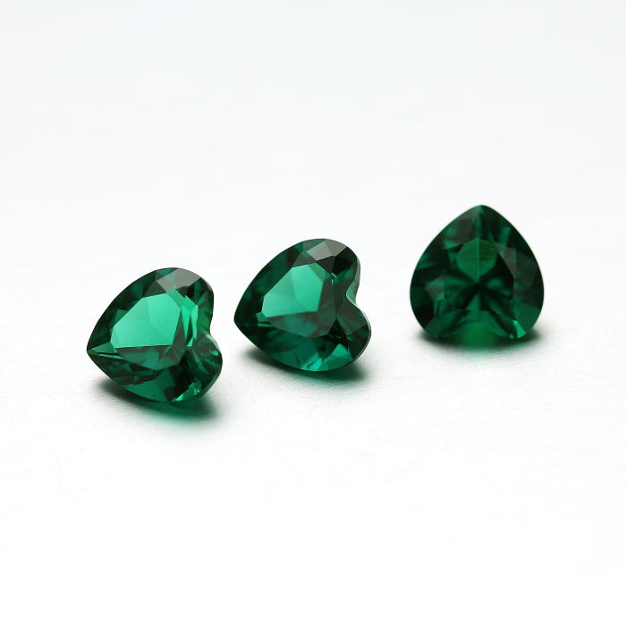 6x6mm Heart Cut Zambian Emerald για Custom Floral Jewelry