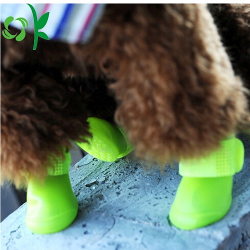Sapatos impermeáveis ​​da chuva do cão do silicone protetor do animal de estimação de Skidproof