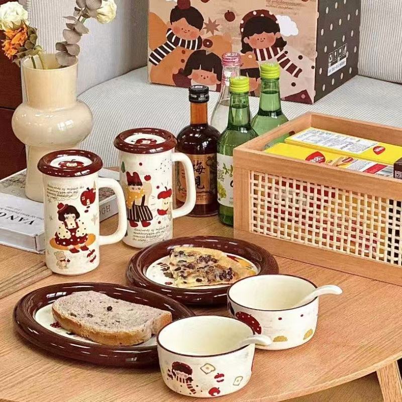 Stylish Anime-Themed Dinnerware Collection