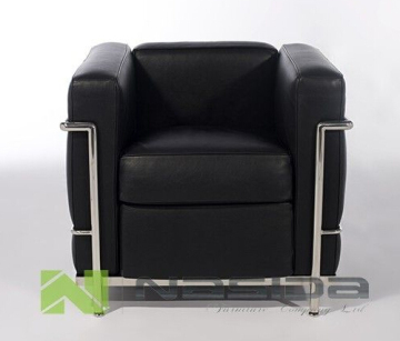 Replica Le Corbusier LC2 Sofa