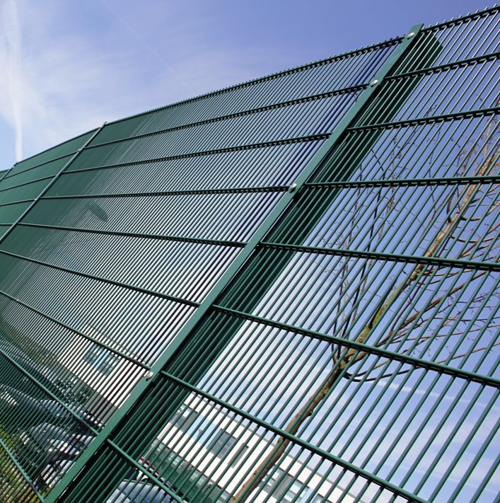 pvc coated double wire mesh panel fence