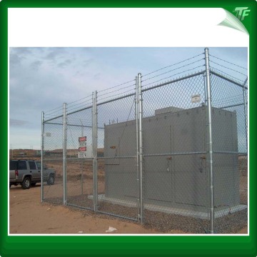 White  PVC chain link fence